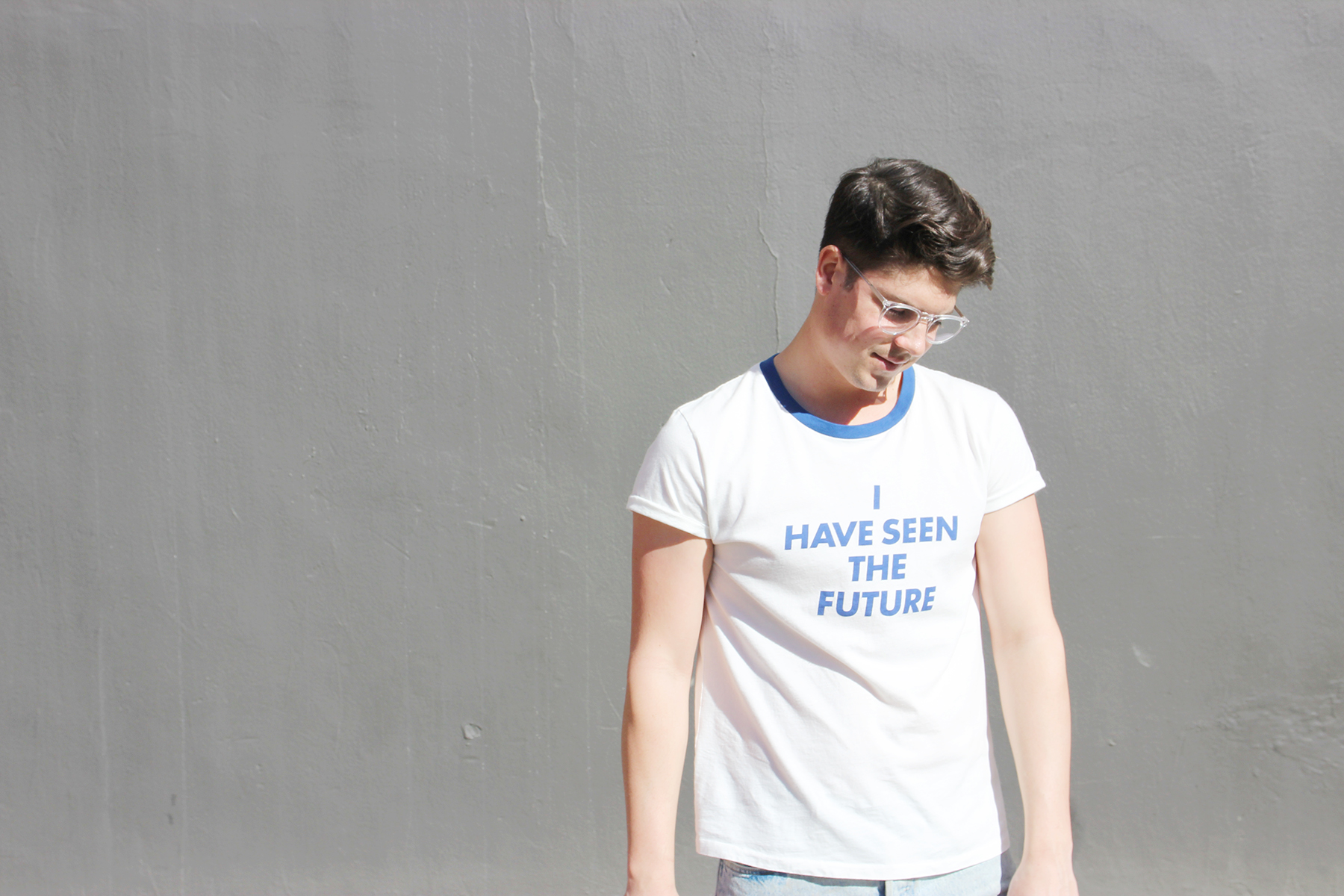 HOW TO DRESS YOURSELF LIKE A LAZY HUMAN BEING AND STILL FEEL GREAT