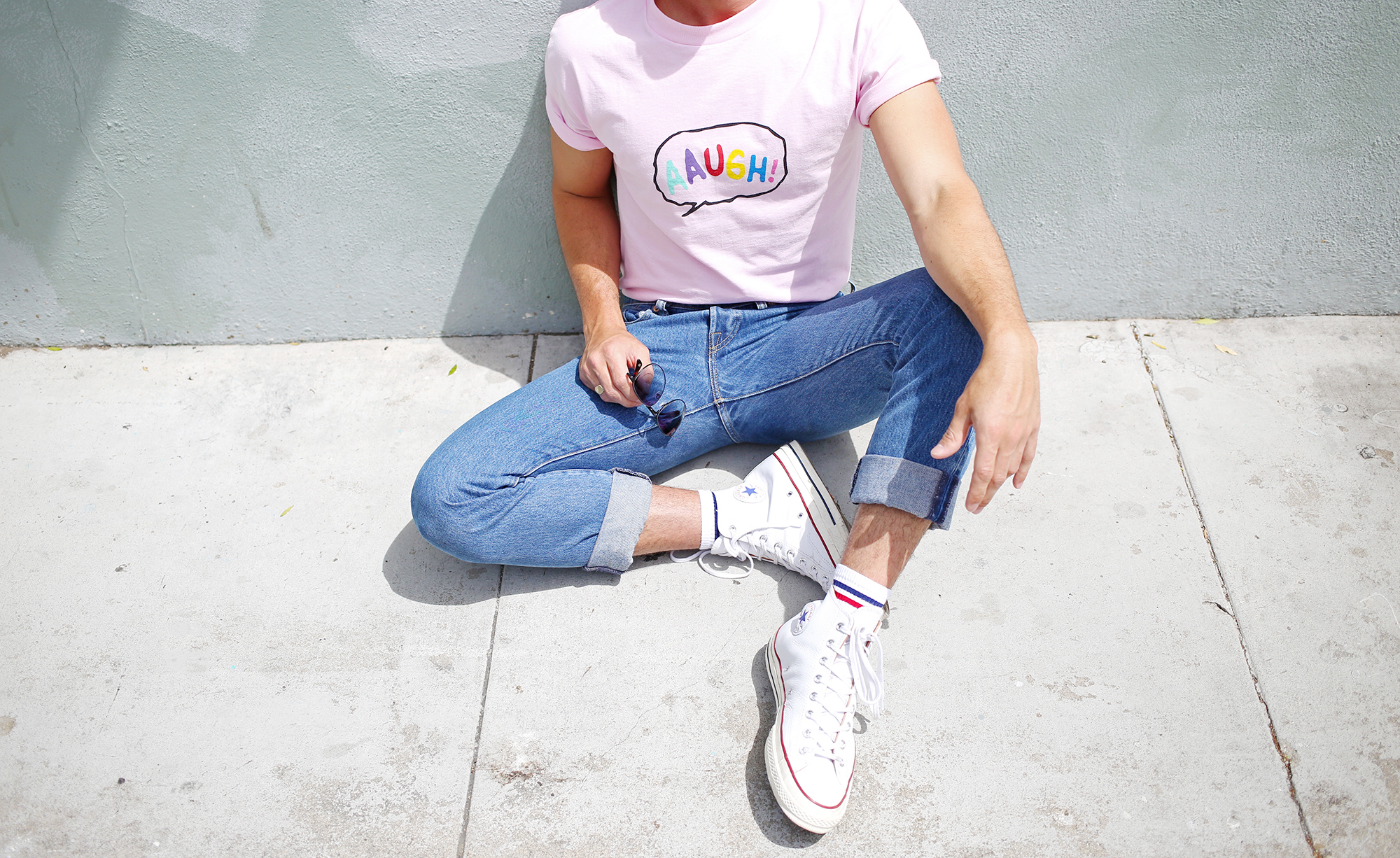 THE 6 GRAPHIC TEES WE BOUGHT FROM URBAN OUTFITTERS LAST WEDNESDAY