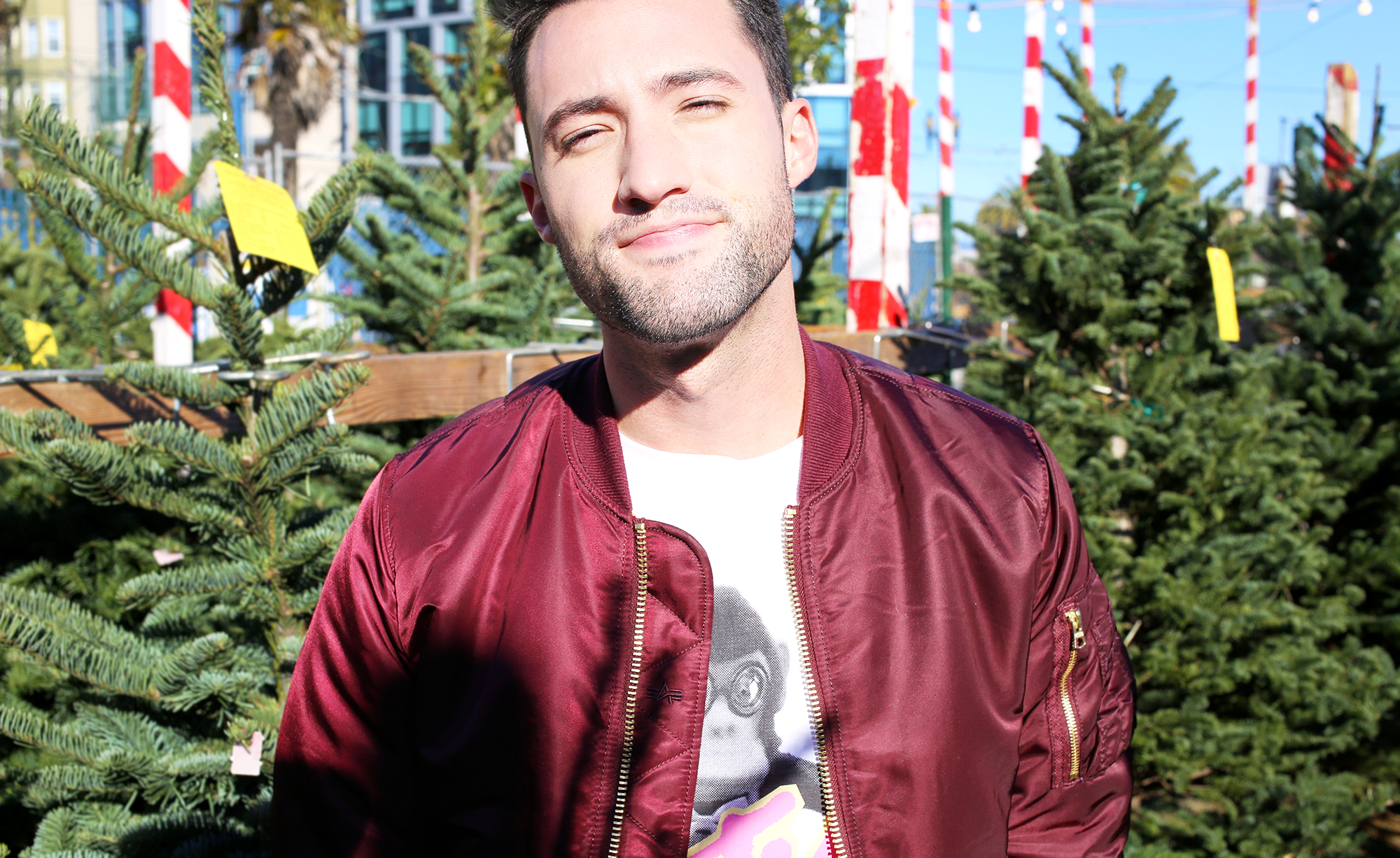 BABY IT’S COLD OUTSIDE, LET’S TAKE A SELFIE