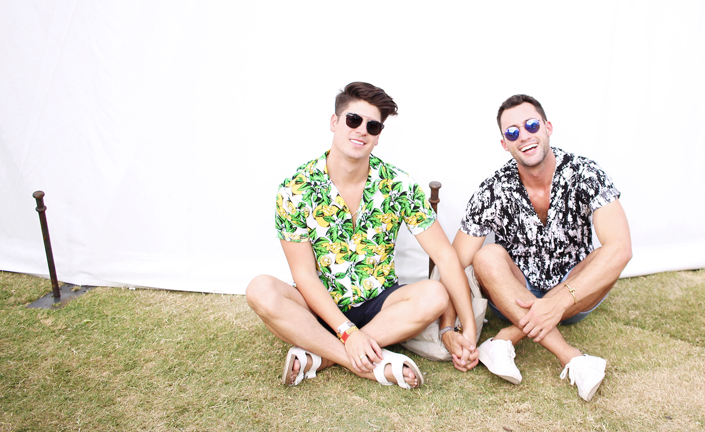 DEAR DIARY: LIFE IS BEAUTIFUL